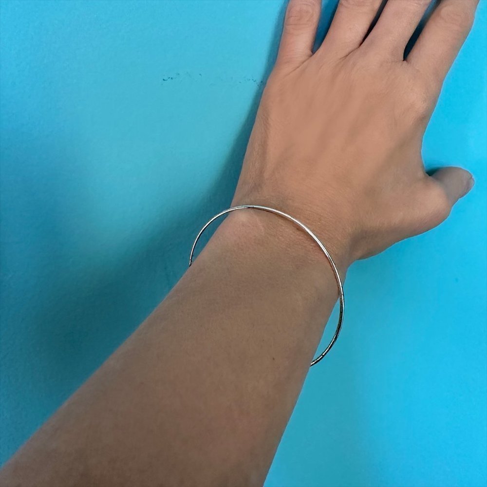 Sterling Silver Elegant Bangle Bracelet